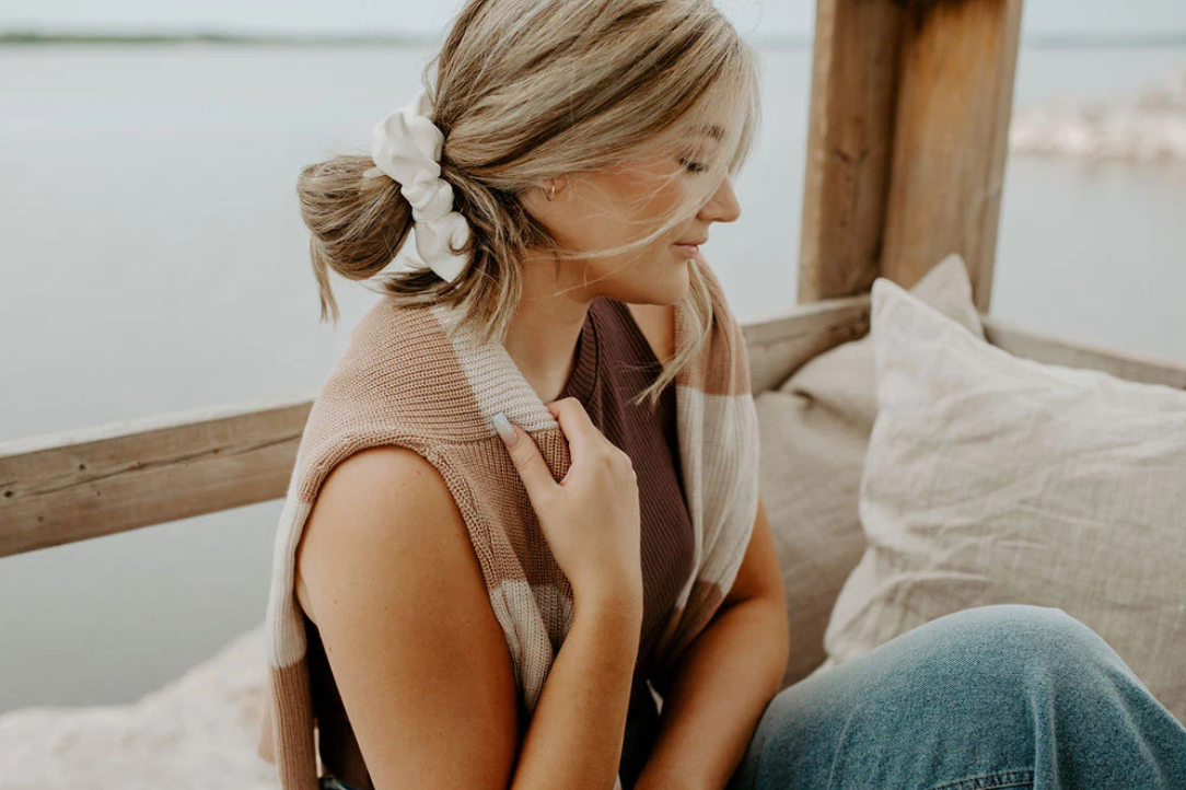 Ivory Scrunchie